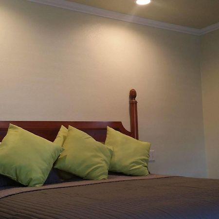 אוקלנד Travel Inn מראה חיצוני תמונה